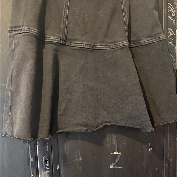We The Free Highlands Forest Black Denim Skirt - Picture 6 of 16